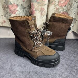 UGG WOMEN BOOTS ASHTON ADDIE TRIPPED DARK BROWN LEATHER 6.5